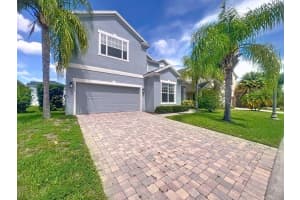 1476 LEXINGTON AVE, DAVENPORT, FL 33837 - MLS#MFRS5133596