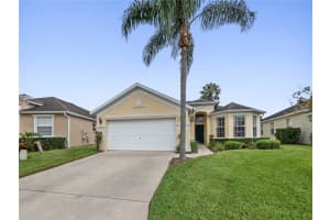 152 Plumoso Loop, DAVENPORT