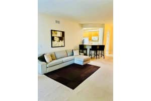 3001 LAUREL RUN LANE, KISSIMMEE, FL 34741 - MLS#MFRS5133959