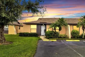 2033 Caribbean Dr S #2033, KISSIMMEE