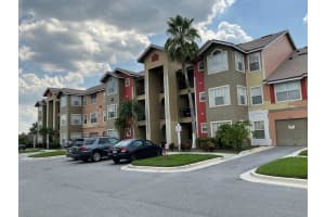 2208 Antigua Pl #933, KISSIMMEE