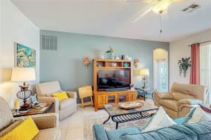136 HENLEY CIRCLE, DAVENPORT, FL 33896 - MLS#MFRS5134046