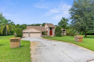 7242 River Country Dr, WEEKI WACHEE