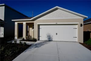 328 Gina Ln, DAVENPORT