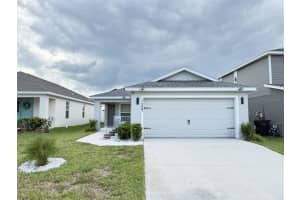 1307 Cascade Dr, DAVENPORT
