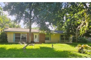 961 Shore Dr, KISSIMMEE