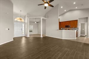 124 BURFORD CIRCLE, DAVENPORT, FL 33896 Sold 01/09/26