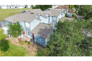 372 Caribbean Dr, DAVENPORT