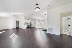 827 ALBI COURT, KISSIMMEE, FL 34759 - MLS#MFRS5134308
