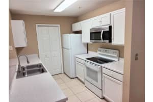 5475 VINELAND ROAD, ORLANDO, FL 32811 - MLS#MFRS5134478