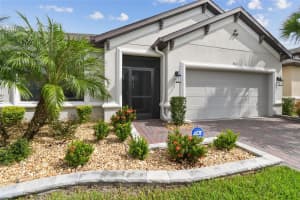 561 LAGO MATISSE ST, KISSIMMEE, FL 34759 - MLS#MFRS5134529
