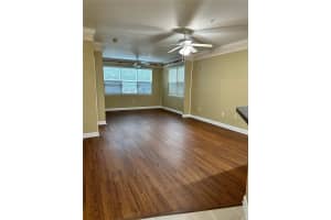 3250 CORONA VILLAGE WAY, ORLANDO, FL 32835 - MLS#MFRS5134601