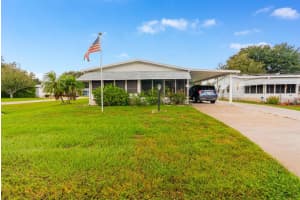 403 CHALLENGER AVENUE, DAVENPORT, FL 33897 - MLS#MFRS5134621