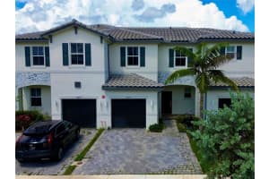 11835 Nw 46th St, CORAL SPRINGS