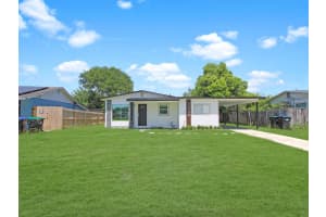 2806 BONNEVILLE DRIVE, ORLANDO, FL 32826 - MLS#MFRS5134693