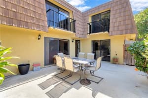 5296 CYPRESS COURT, ORLANDO, FL 32811 - MLS#MFRS5134815