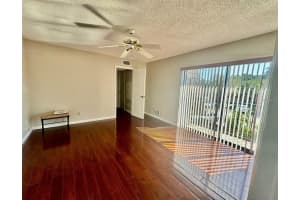 5296 CYPRESS COURT, ORLANDO, FL 32811 - MLS#MFRS5134815