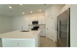 3006 CANARY AVENUE, DAVENPORT, FL 33837 - MLS#MFRS5134854