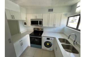 1108 BARTOW ROAD, LAKELAND, FL 33801 - MLS#MFRS5134895