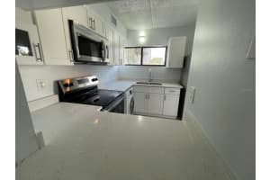 1108 BARTOW ROAD, LAKELAND, FL 33801 - MLS#MFRS5134895