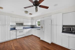 39 FOREST HILL COURT, AVON PARK, FL 33825 - MLS#MFRS5135012