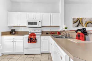 1021 PARK RIDGE CIRCLE, KISSIMMEE, FL 34746 Sold 12/01/25