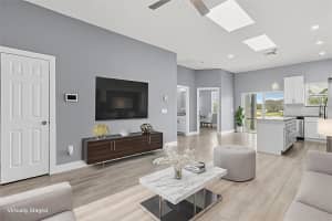 423 VERNON COURT, KISSIMMEE, FL 34759 - MLS#MFRS5135083