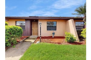 2220 BARBADOS COURT, KISSIMMEE, FL 34741 - MLS#MFRS5135152