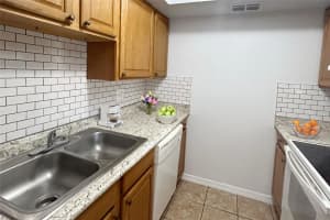 1040 BUENA VISTA DRIVE, LAKE ALFRED, FL 33850 - MLS#MFRS5135194