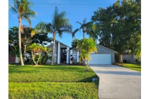 714 Caribou Dr, KISSIMMEE
