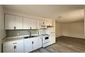 696 MICHIGAN COURT, ST CLOUD, FL 34769 - MLS#MFRS5135279