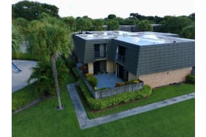 620 6TH WAY, WEST PALM BEACH, FL 33407 - MLS#MFRS5135444