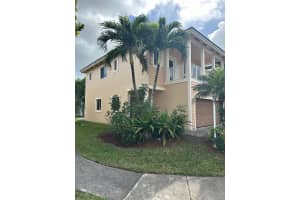 391 Ne 33rd Ter, HOMESTEAD