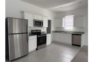 545 HENNEPIN LOOP, LAKE WALES, FL 33898 - MLS#MFRS5135539