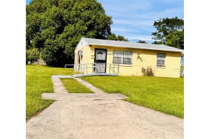 1720 RILEY AVENUE, ORLANDO, FL 32805 - MLS#MFRS5135570