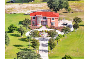 18147 CORALWOOD LANE, GROVELAND, FL 34736 - MLS#MFRS5135604