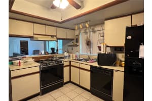 2224 GREENVIEW CIRCLE, ORLANDO, FL 32808 - MLS#MFRS5135749
