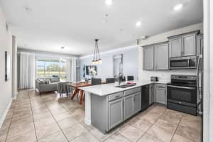 563 OCEAN COURSE AVENUE, DAVENPORT, FL 33896 - MLS#MFRS5135811