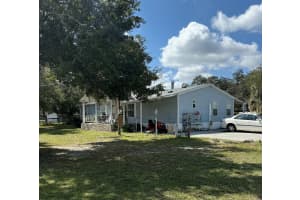 126 SOCRUM LOOP ROAD, LAKELAND, FL 33809 - MLS#MFRS5135849