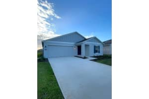 2216 CROWN ROCK DRIVE, HAINES CITY, FL 33844 - MLS#MFRS5135910
