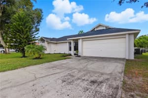 205 RED MAPLE DRIVE, KISSIMMEE, FL 34743 Sold 12/05/25
