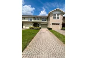 2070 Cypress Bay Blvd, KISSIMMEE