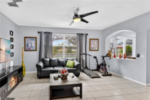 2263 MALLARD CREEK CIRCLE, KISSIMMEE, FL 34743 - MLS#MFRS5136124