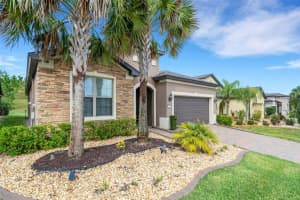 333 ALMANSA STREET, DAVENPORT, FL 33837 - MLS#MFRS5136129