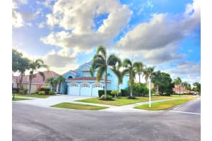 609 SW ROMORA BAY, Port Saint Lucie, FL 34986 - MLS#MFRS5136141