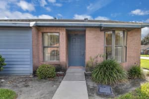 2835 SHANNON OAK COURT, ST CLOUD, FL 34769 - MLS#MFRS5136144
