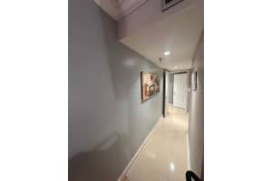 661 195TH STREET, MIAMI, FL 33179 - MLS#MFRS5136151