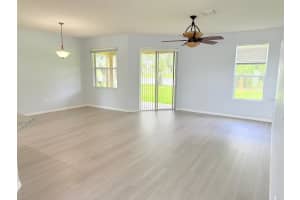 1905 FAIRWAY LOOP, KISSIMMEE, FL 34746 - MLS#MFRS5136157