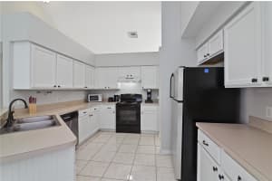 1714 SNARESBROOK WAY, ORLANDO, FL 32837 - MLS#MFRS5136225