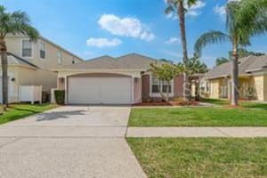 1015 Lake Berkley Dr, KISSIMMEE